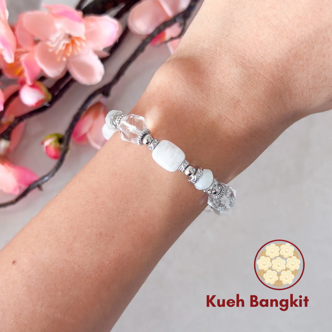Kueh Bangkit Crystal Bracelet | CNY Goodies Collection