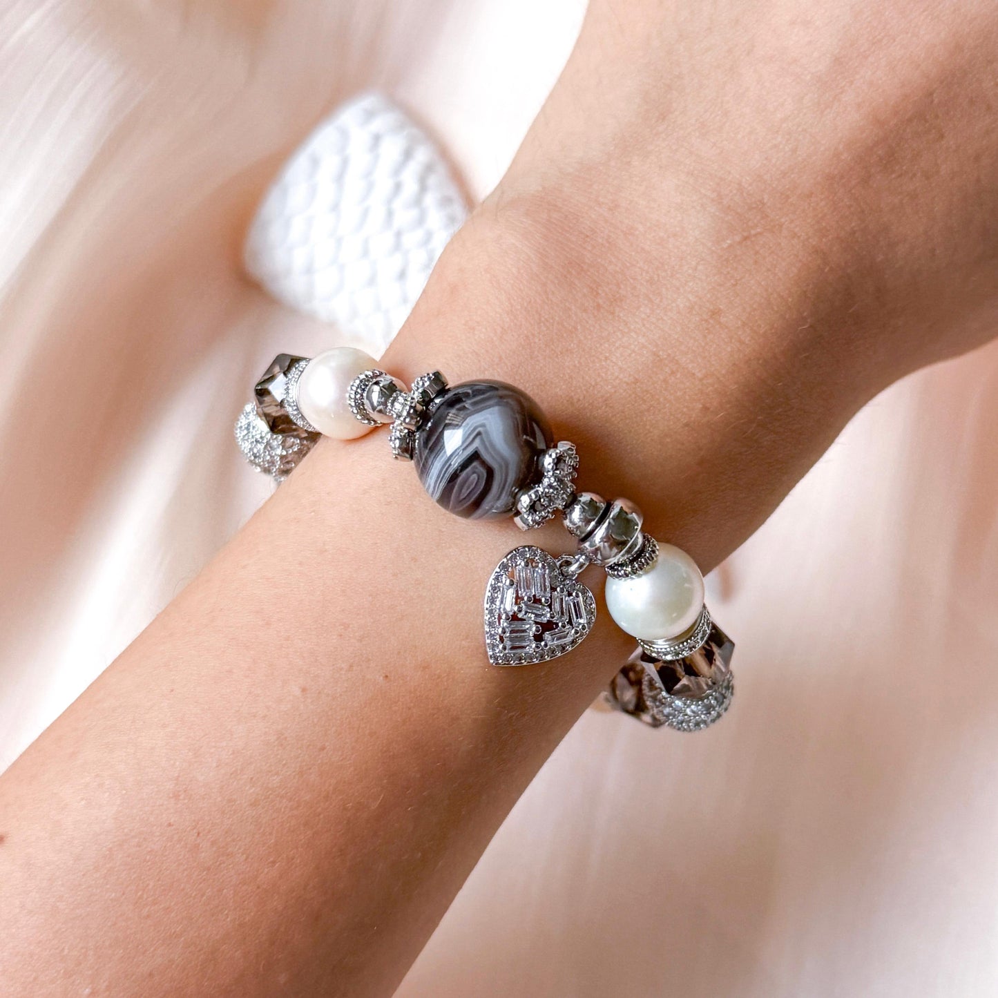 Dena [Calmness, Protection and Growth]